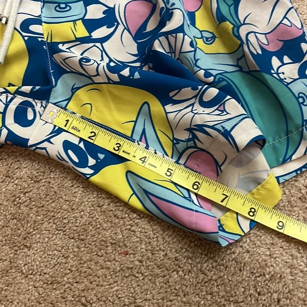 Looney Tunes swim trunks size M